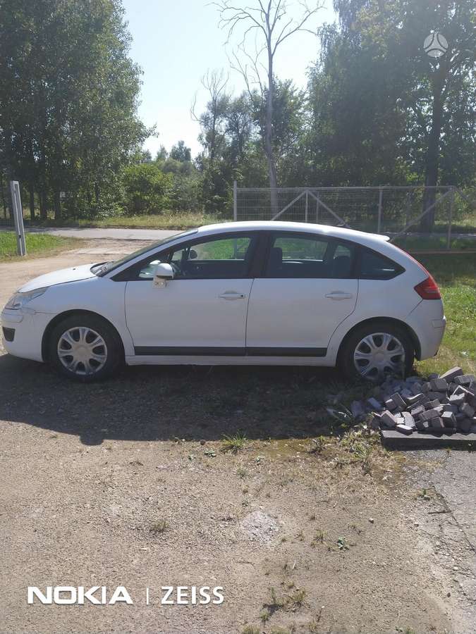 Citroen C4 dalimis