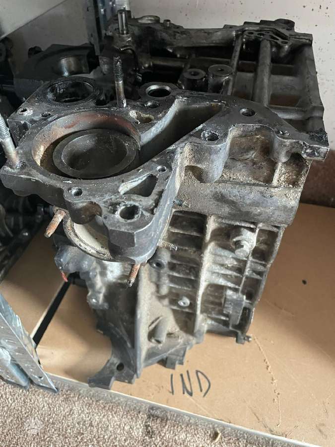 Toyota Auris, 1nd, engine block