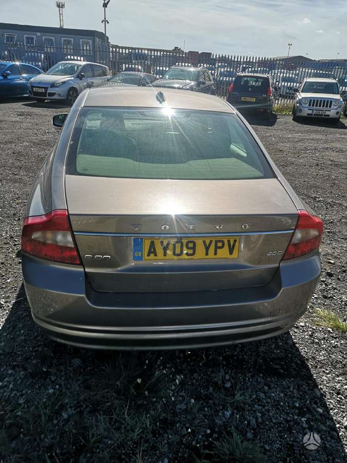 Volvo S80