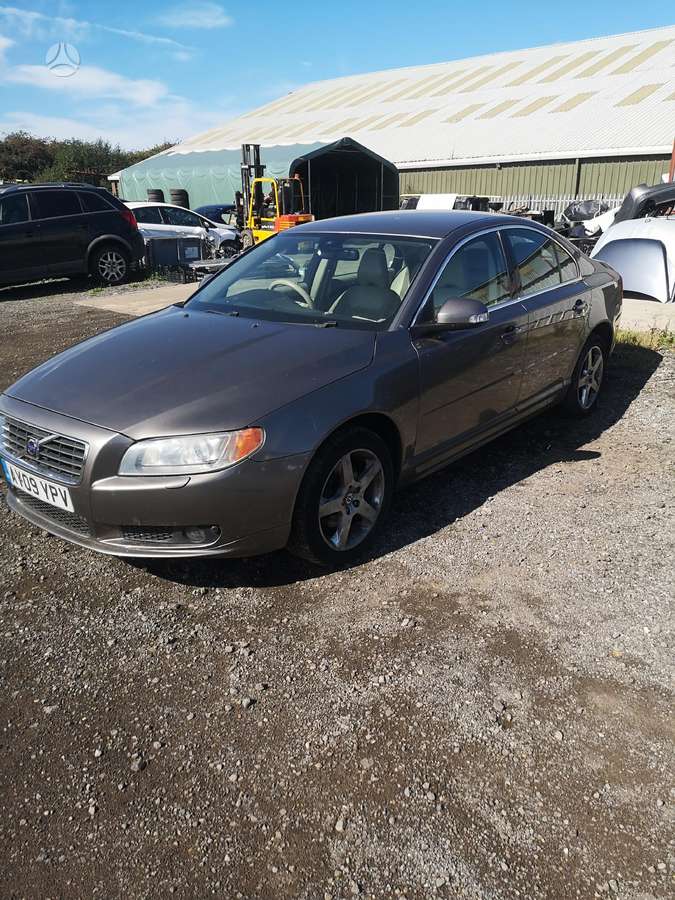 Volvo S80
