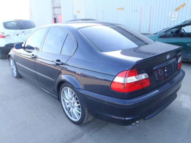 BMW 330 dalimis