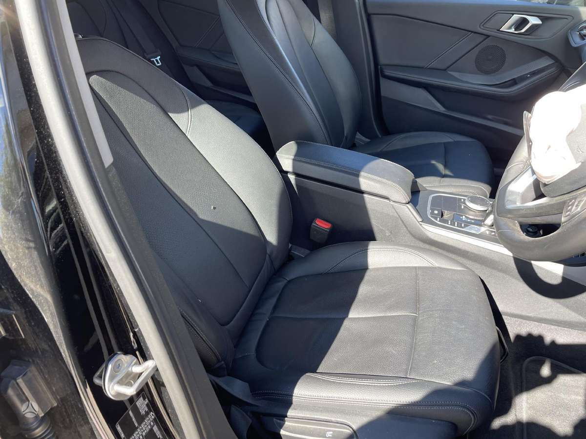 BMW 1 serija