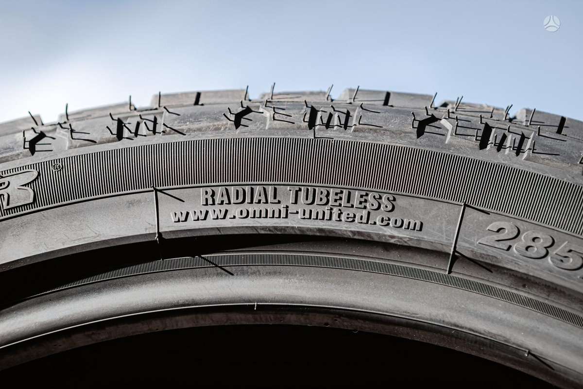 Radar Renegade A/T5, всесезонные 285/45 R22