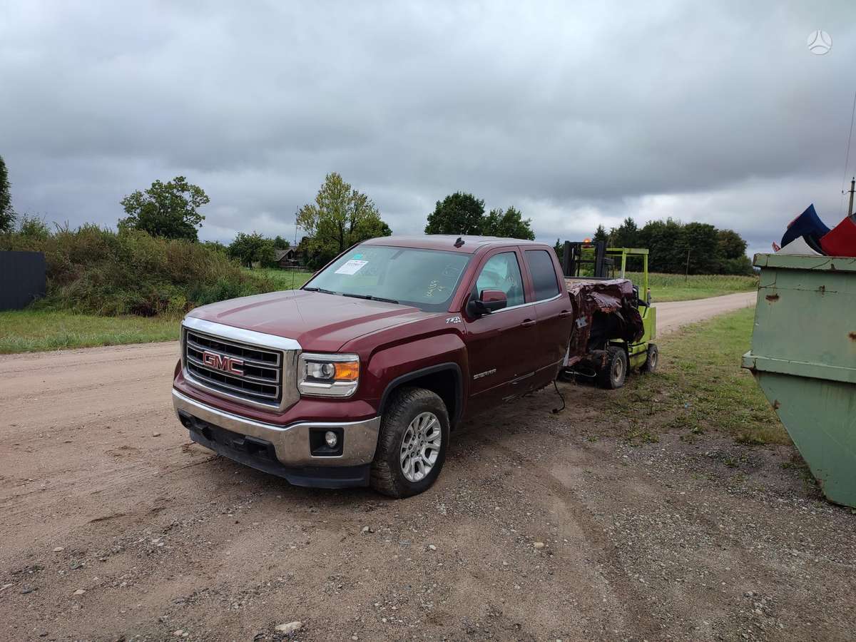 GMC Sierra Priekio daliu nera
