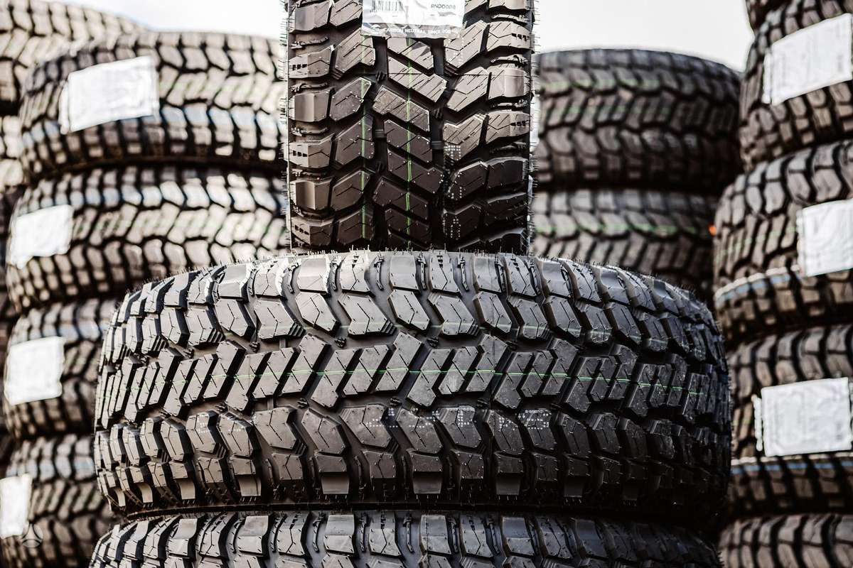 Radar Renegade R/T+, universalios 265/60 R18