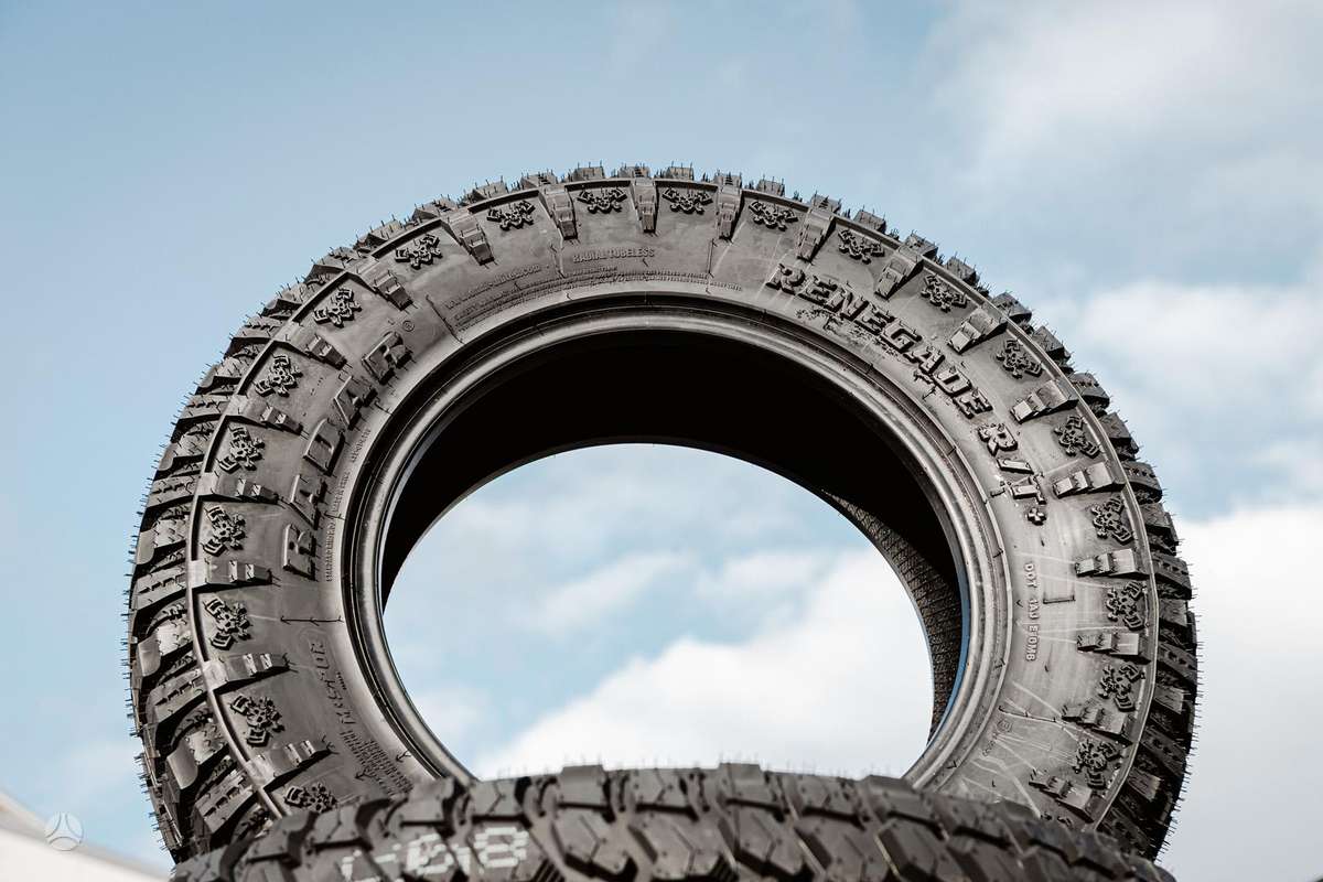 Radar Renegade R/T+, universalios 265/70 R18