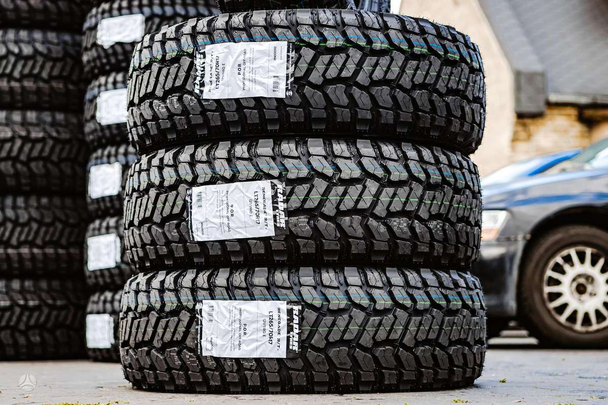 Radar Renegade R/T+, всесезонные 265/70 R17