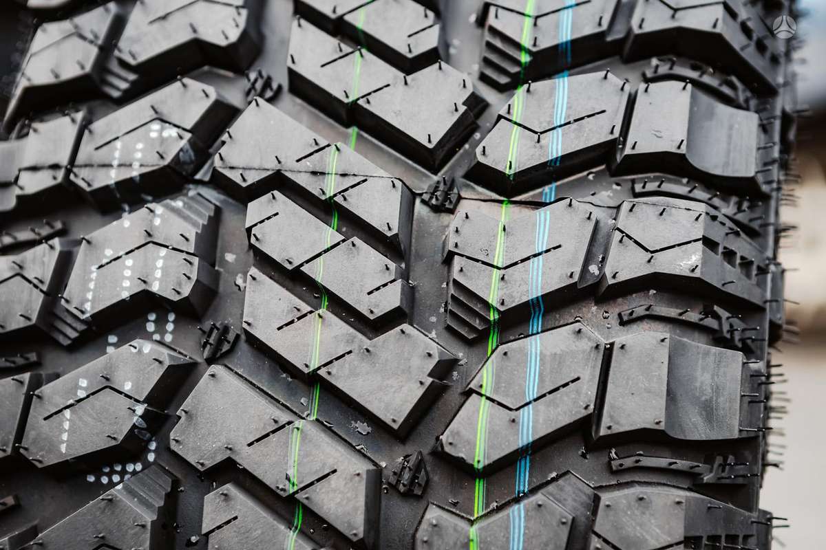 Radar Renegade R/T+, всесезонные 265/70 R17
