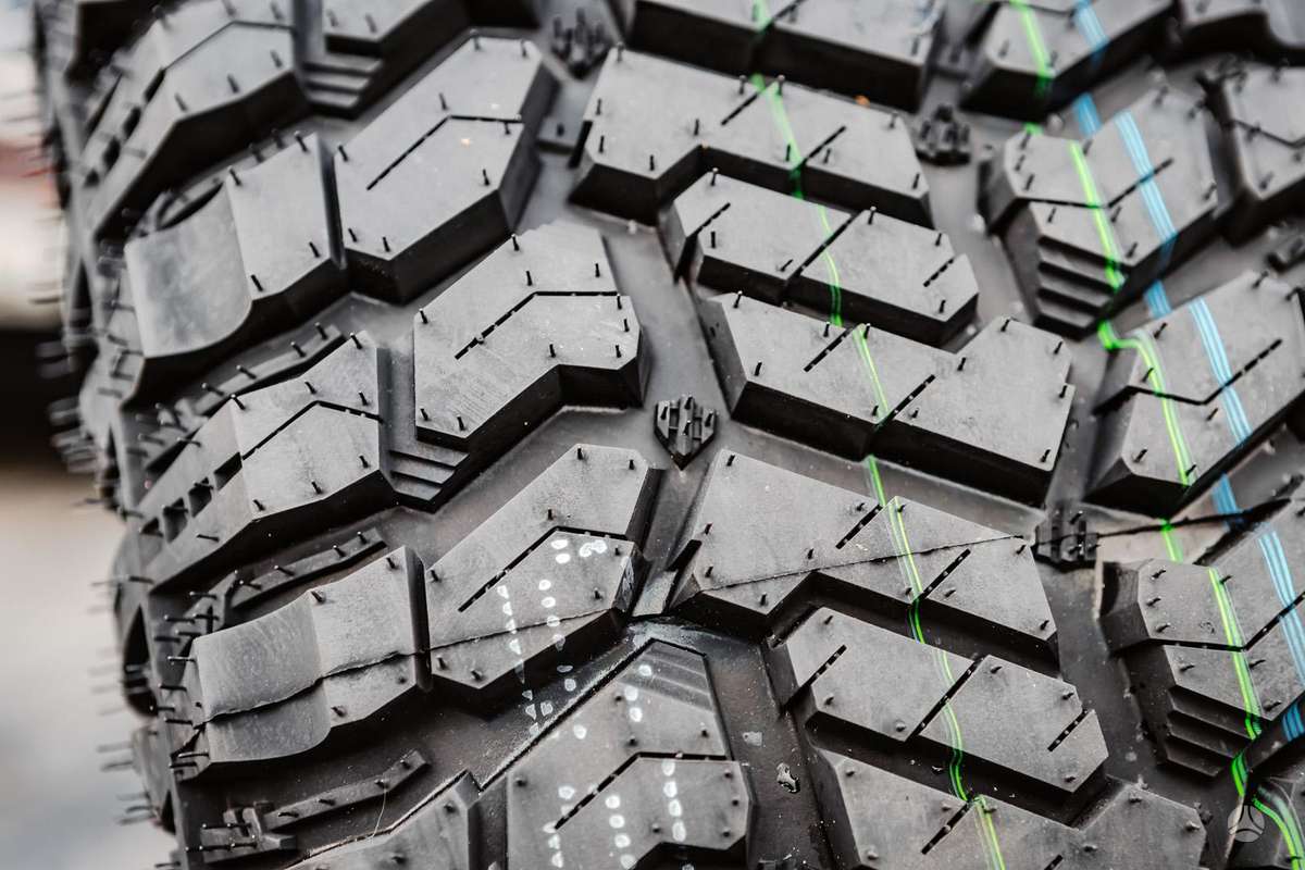 Radar Renegade R/T+, всесезонные 265/70 R17