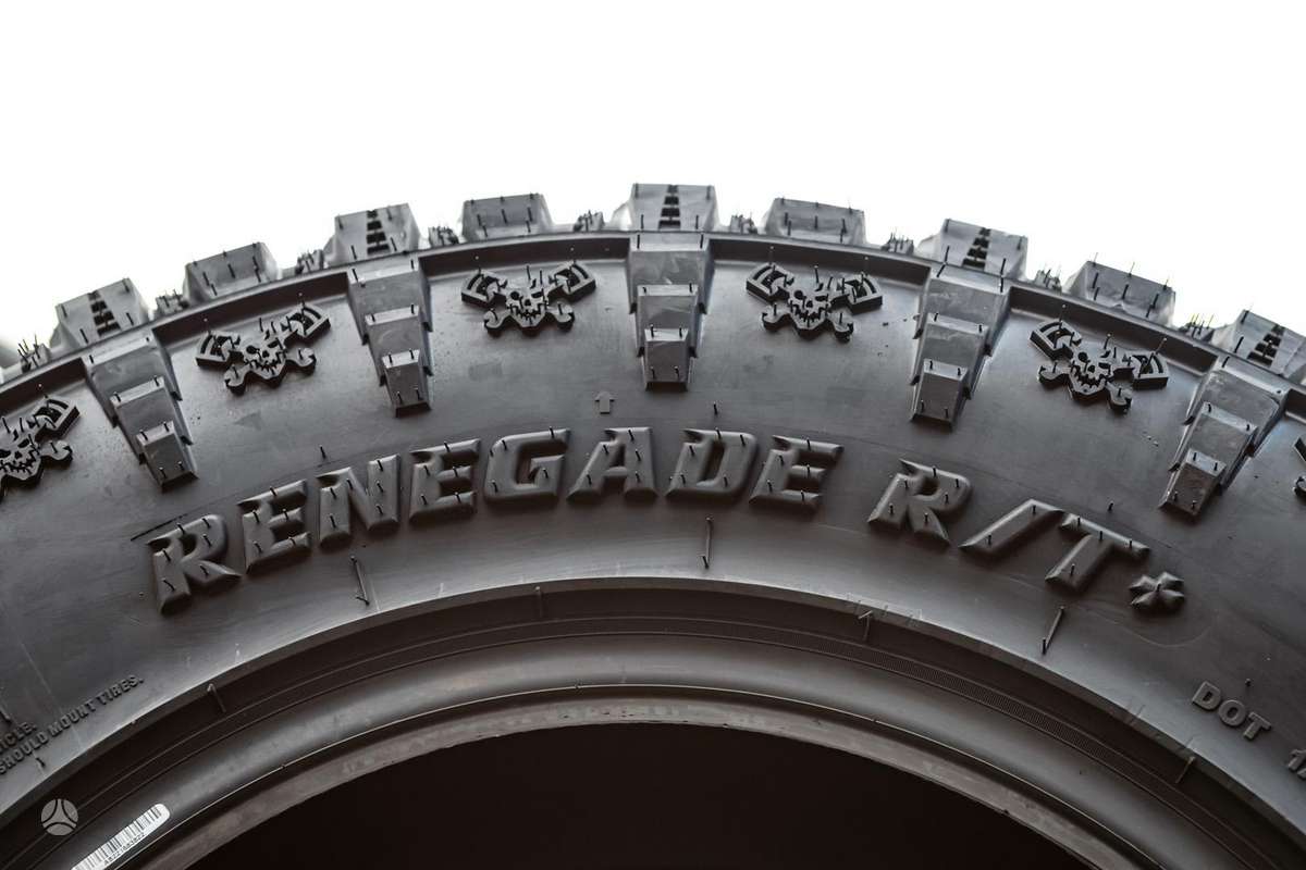 Radar Renegade R/T+, всесезонные 265/70 R17