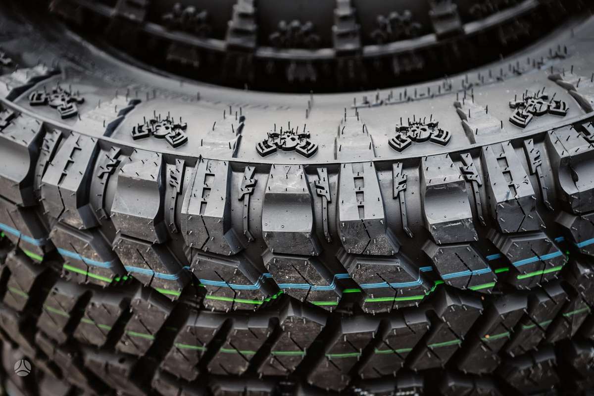 Radar Renegade R/T+, всесезонные 265/70 R17