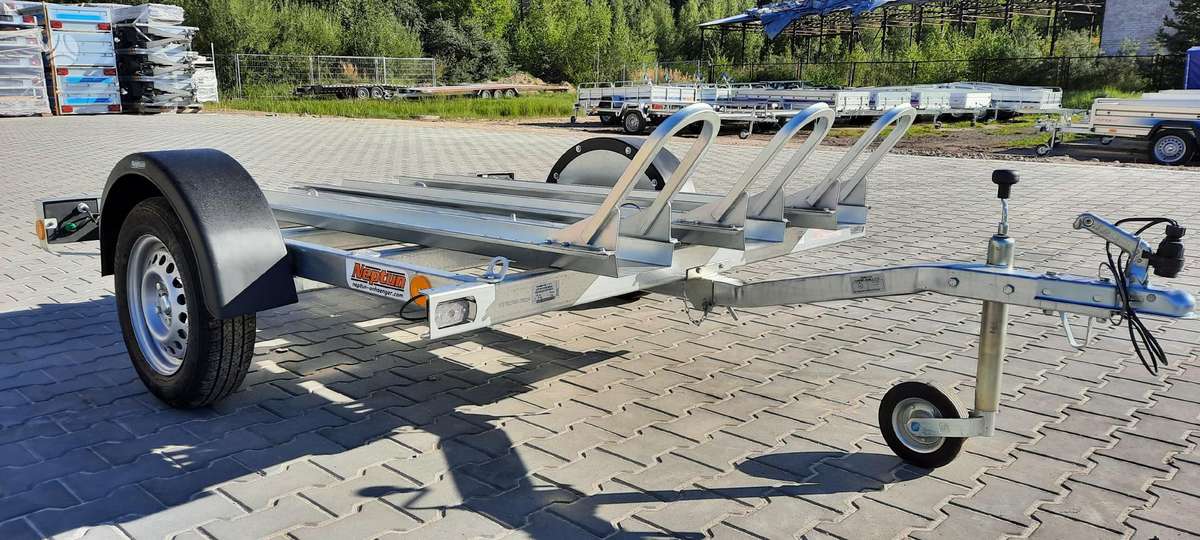 Neptun MOTO3, motociklų priekabos
