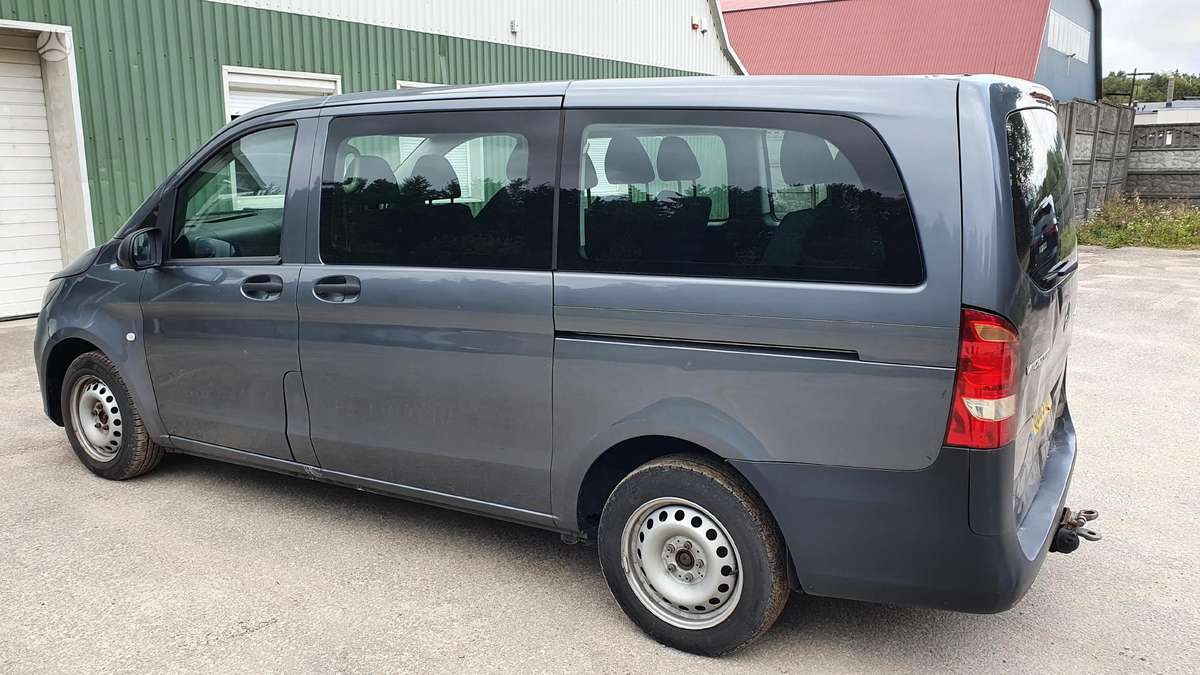 Mercedes-Benz Vito, passenger vans