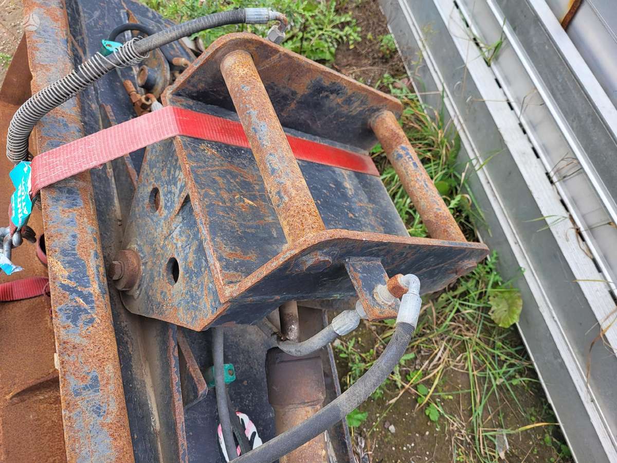 Volvo Švedijos S7 jungtis, buckets