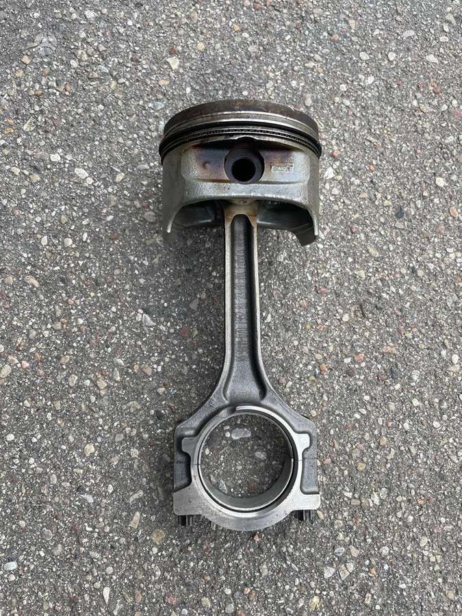 Ford Focus поршни