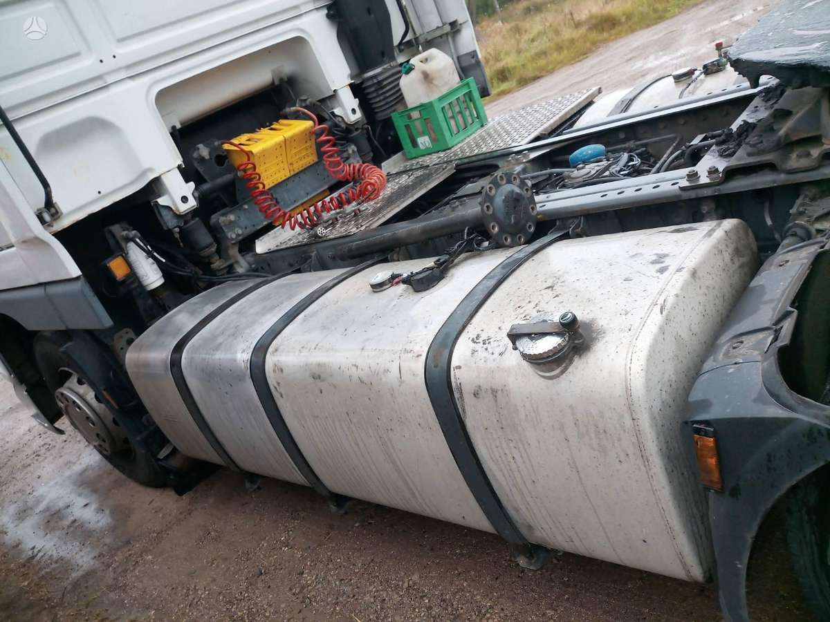 DAF FT XF105, vilkikai