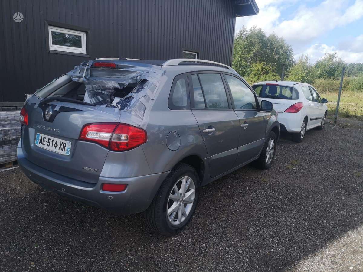 Renault Koleos for parts