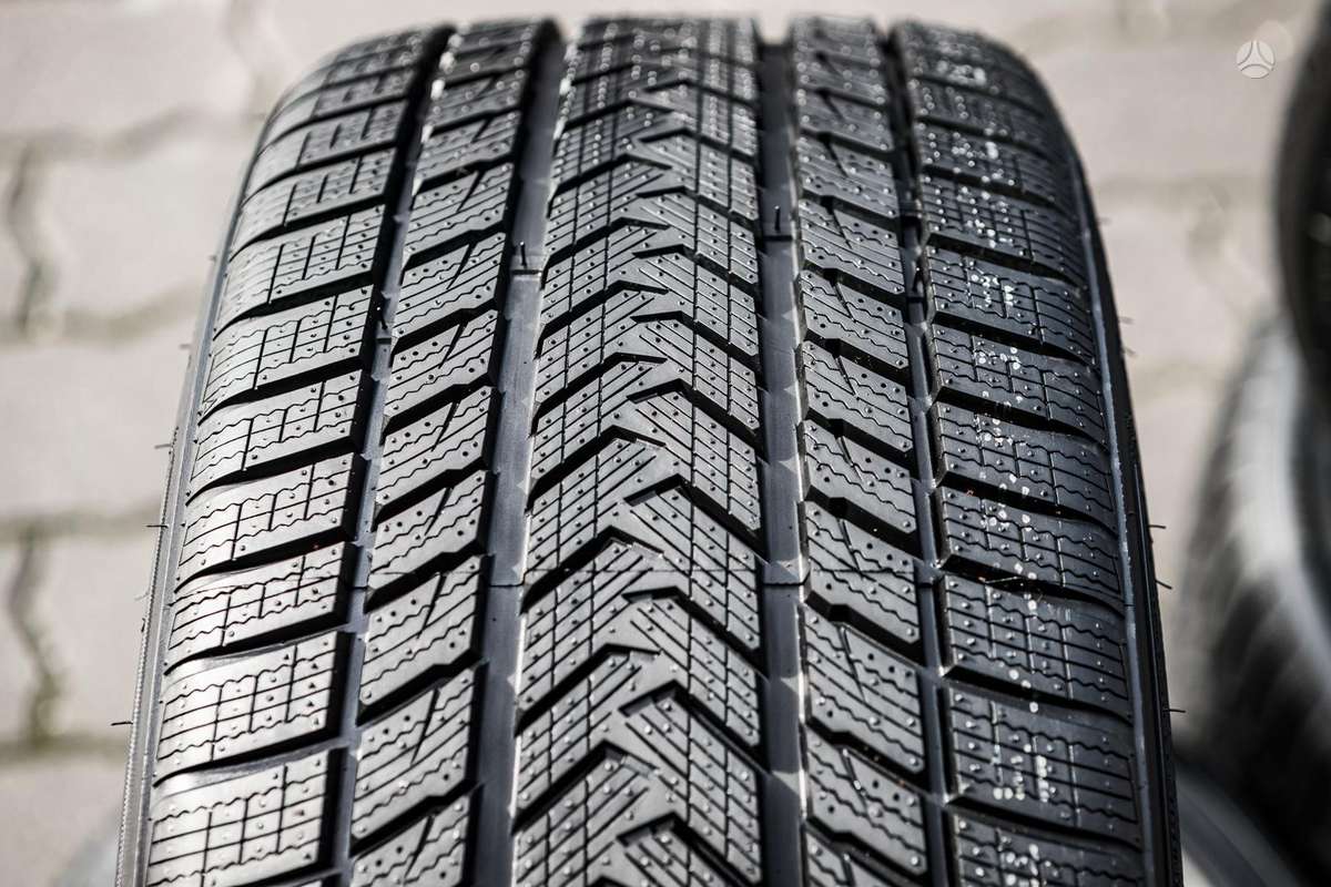 Gripmax SureGrip Pro Winter, winter 275/30 R19