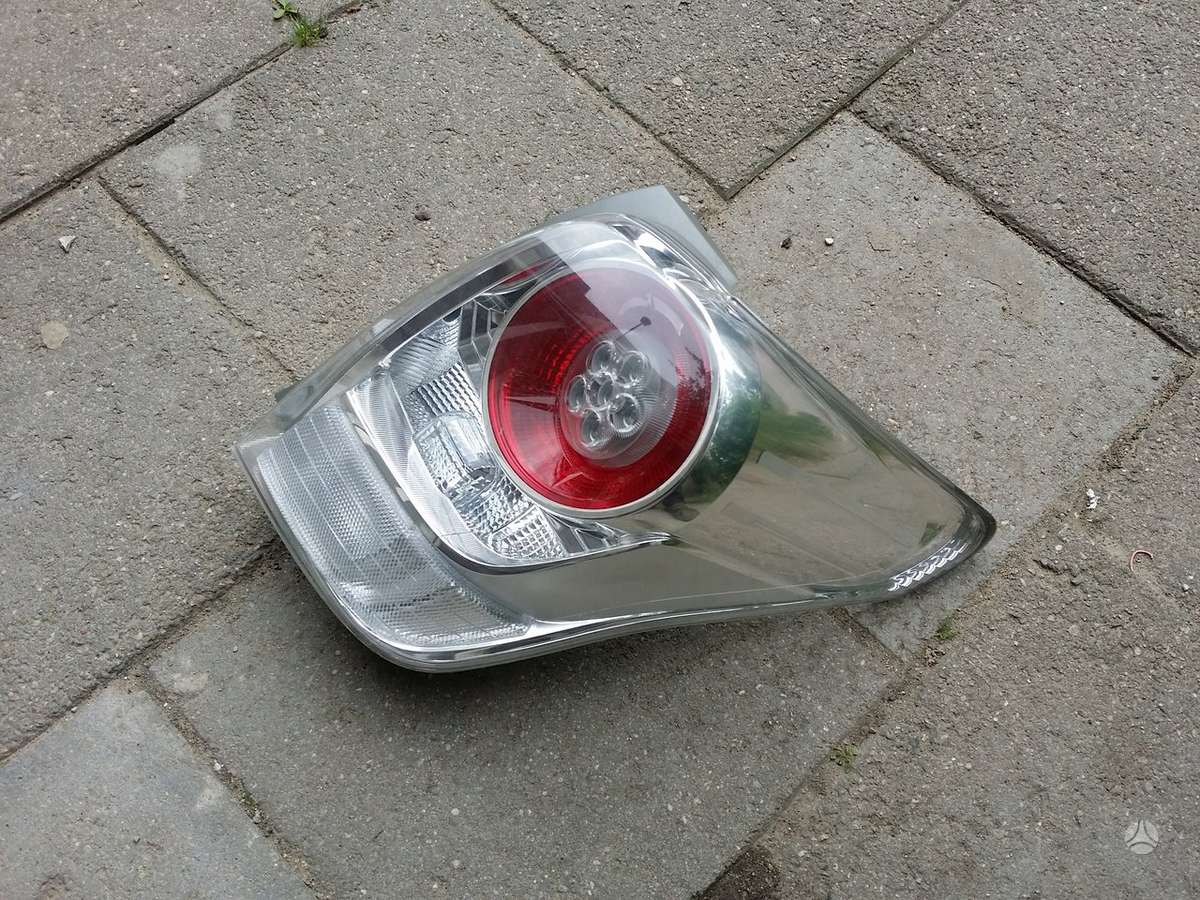 Toyota Verso body parts