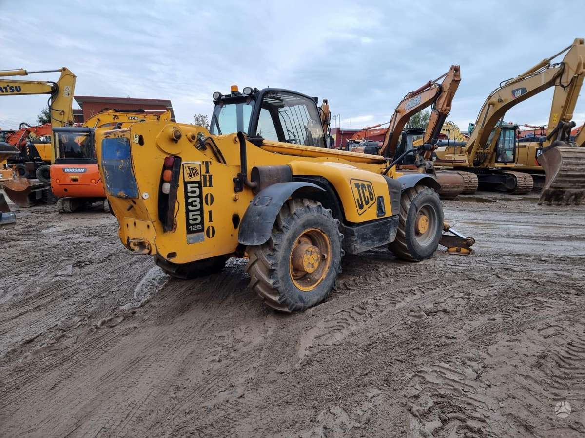 JCB 535-125, telescopic handler