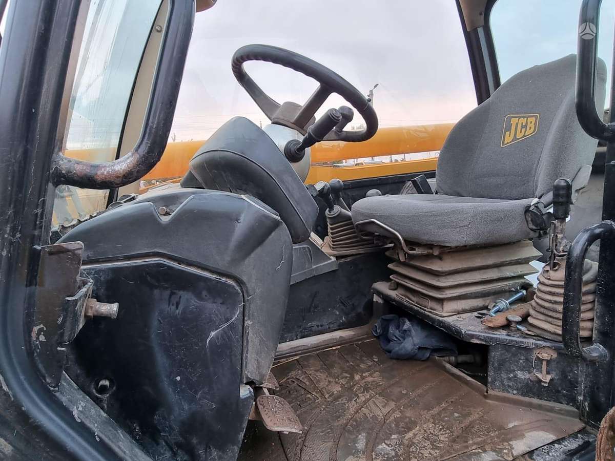 JCB 535-125, telescopic handler