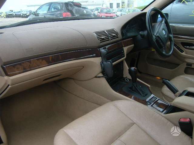 BMW 525 Bmw 525d 2000m 2 5 d triptronic pavaru dėžė odinis salonas
