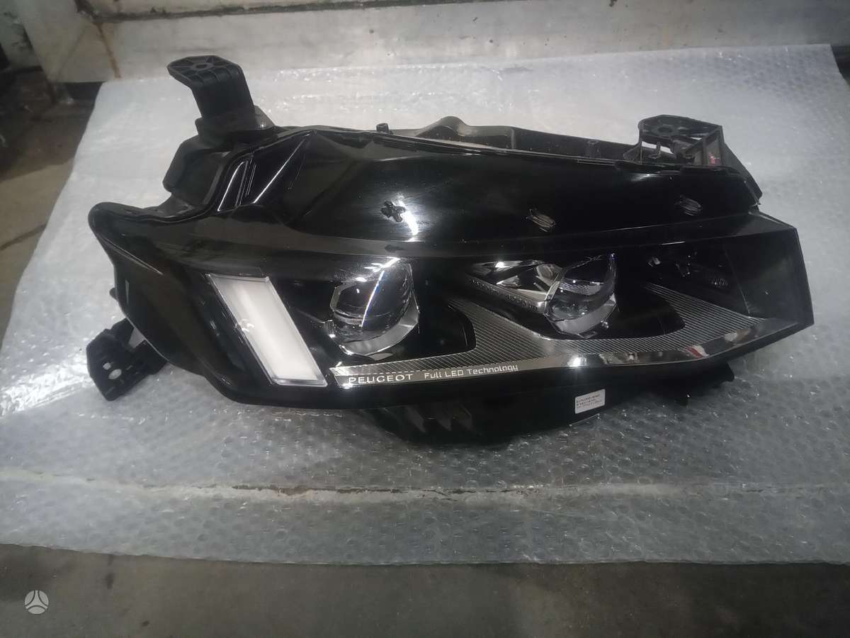 Peugeot 508 bumpers, lights
