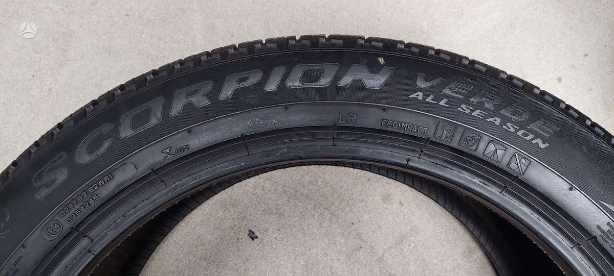 Pirelli, всесезонные 275/45 R21