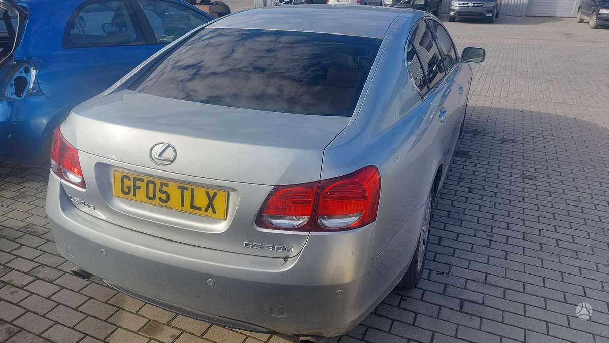 Lexus GS 300