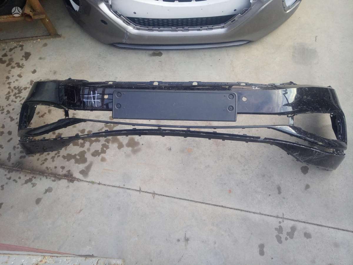 Volkswagen Passat bumpers