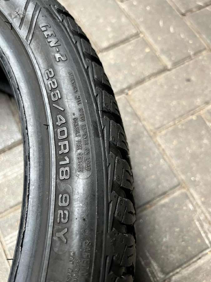 Goodyear VECTOR 4 SEASONS GEN-2, всесезонные 225/40 R18