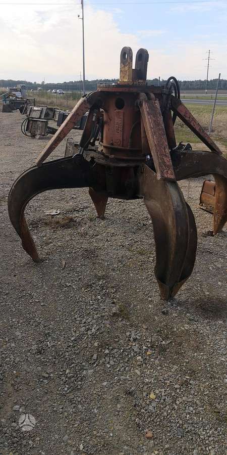Bobcat 130-770, kausi