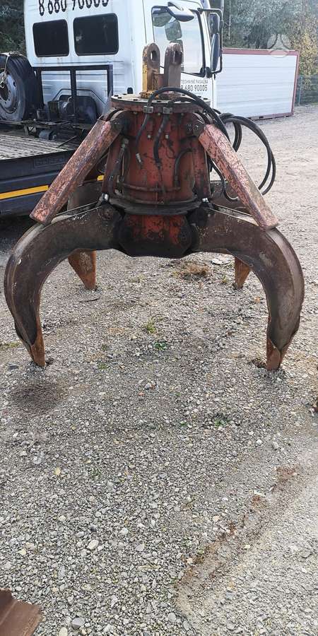 Bobcat 130-770, kausi