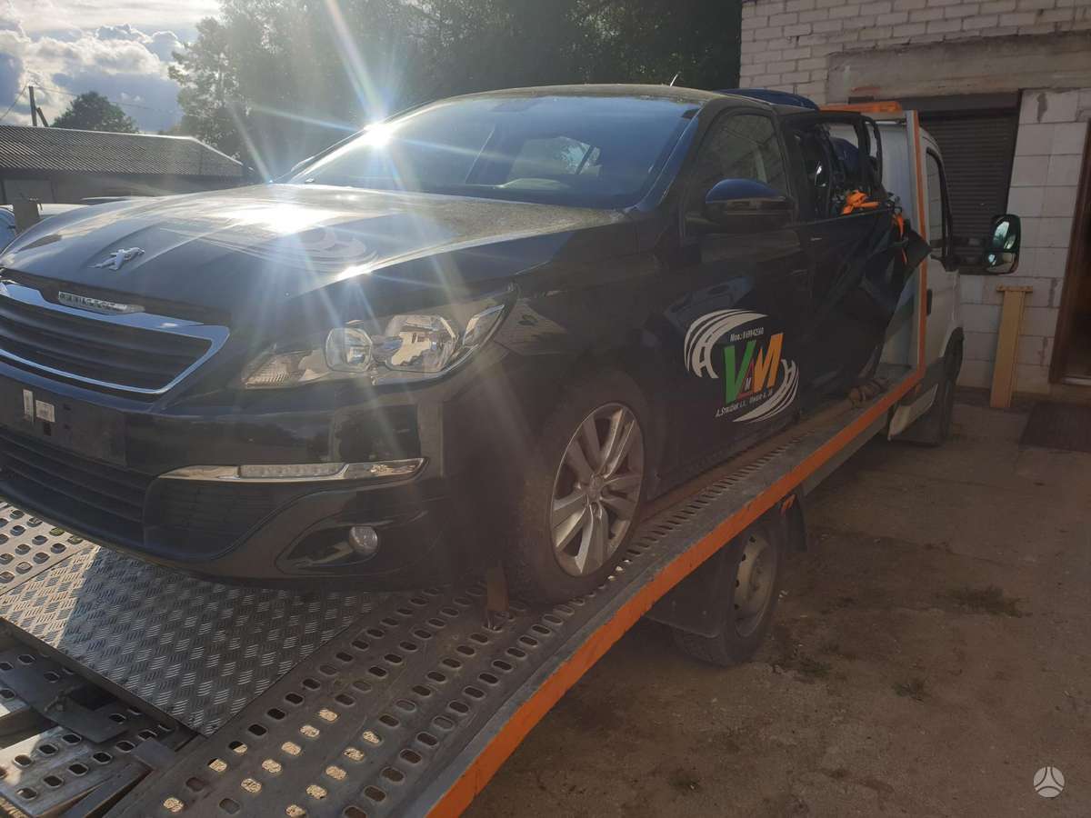 Peugeot 308 for parts
