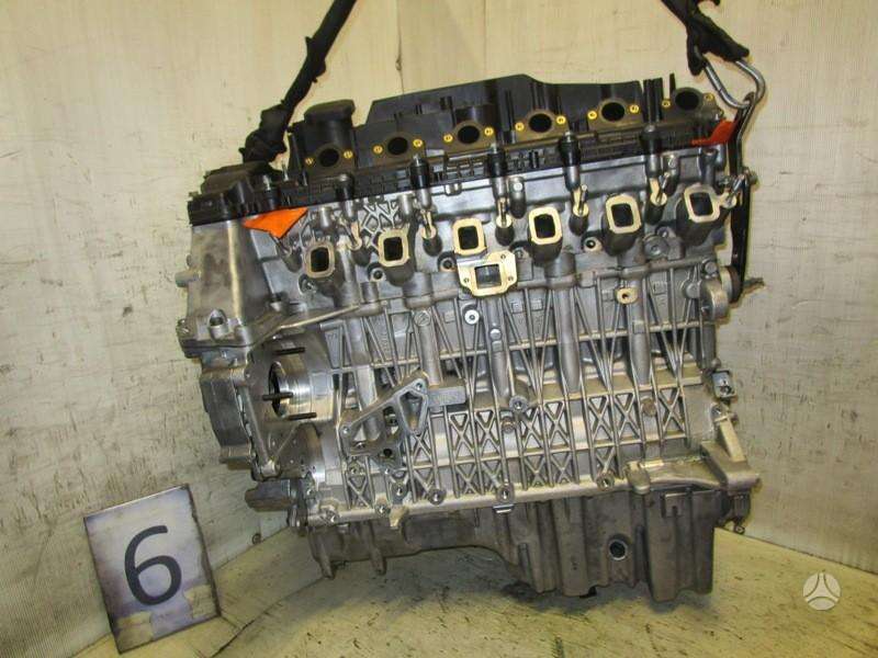 BMW 530, 306D3, variklis