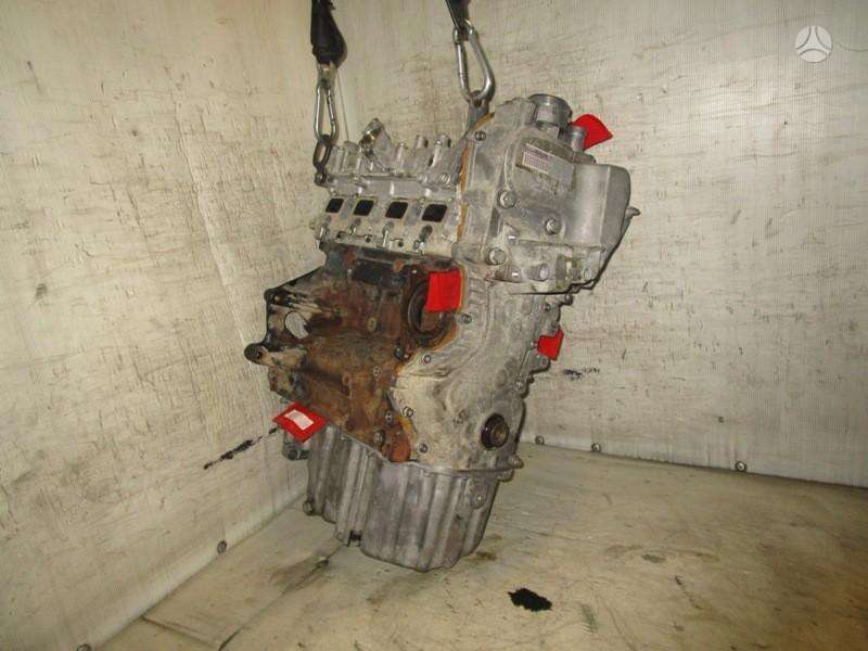 Skoda Octavia, CAXA, двигатель