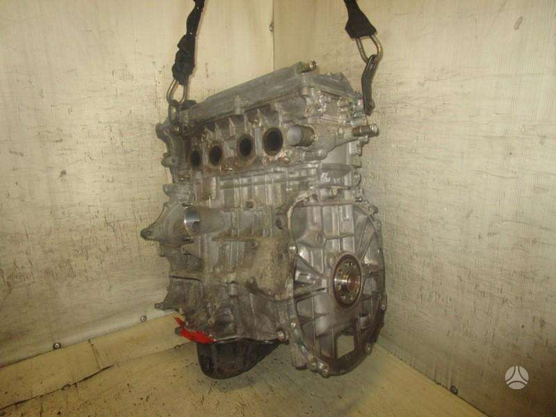 Toyota Avensis, 1AZ-FSE, engine