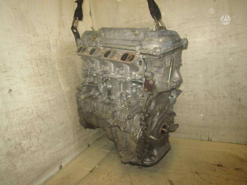 Toyota Avensis, 1AZ-FSE, engine