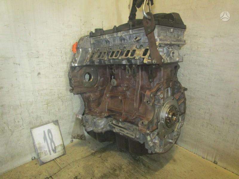 Land Rover Defender, 244 DT, variklis