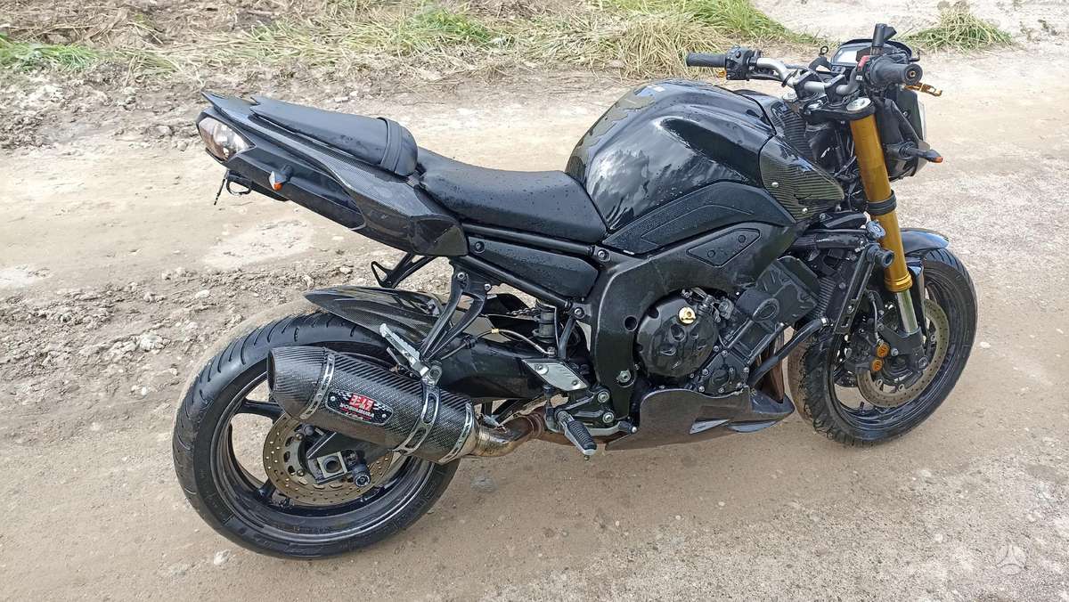 Yamaha FZ, street / classic