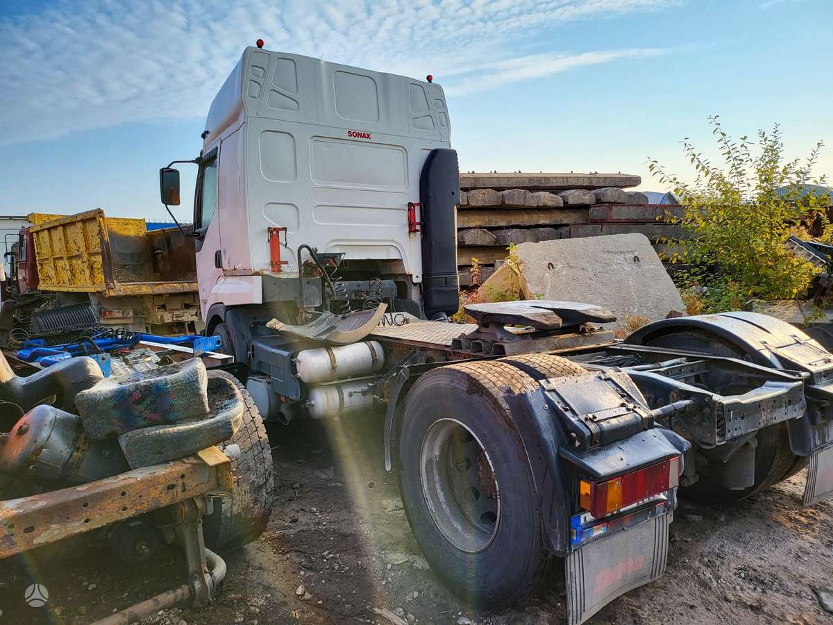 Renault Premium 420, vilkikai