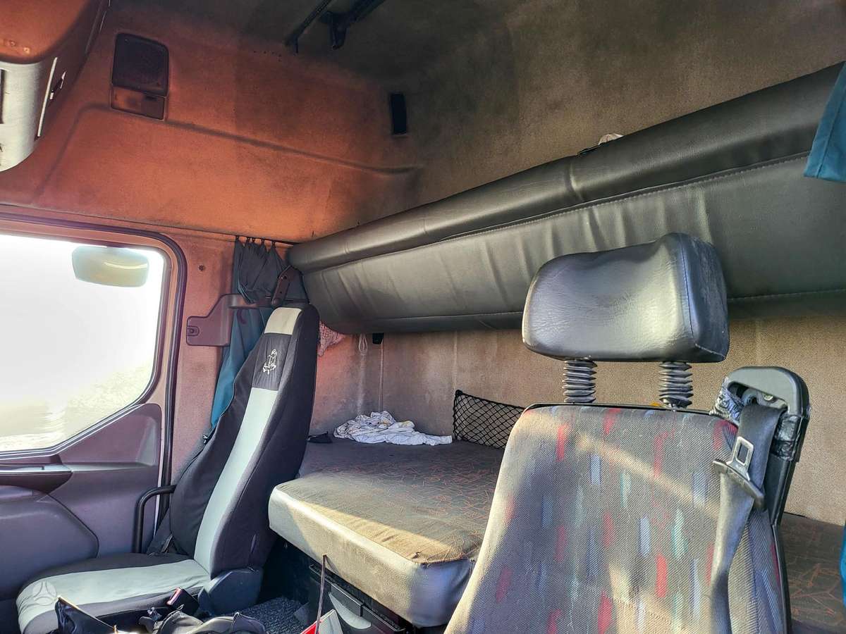 Renault Premium 420, vilkikai