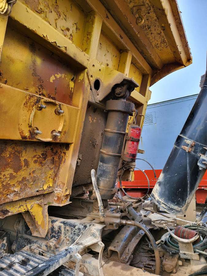 MAZ 551633, sunkvežimiai