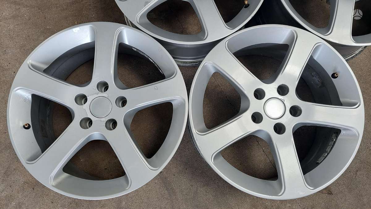 -Kita-, light alloy, R17