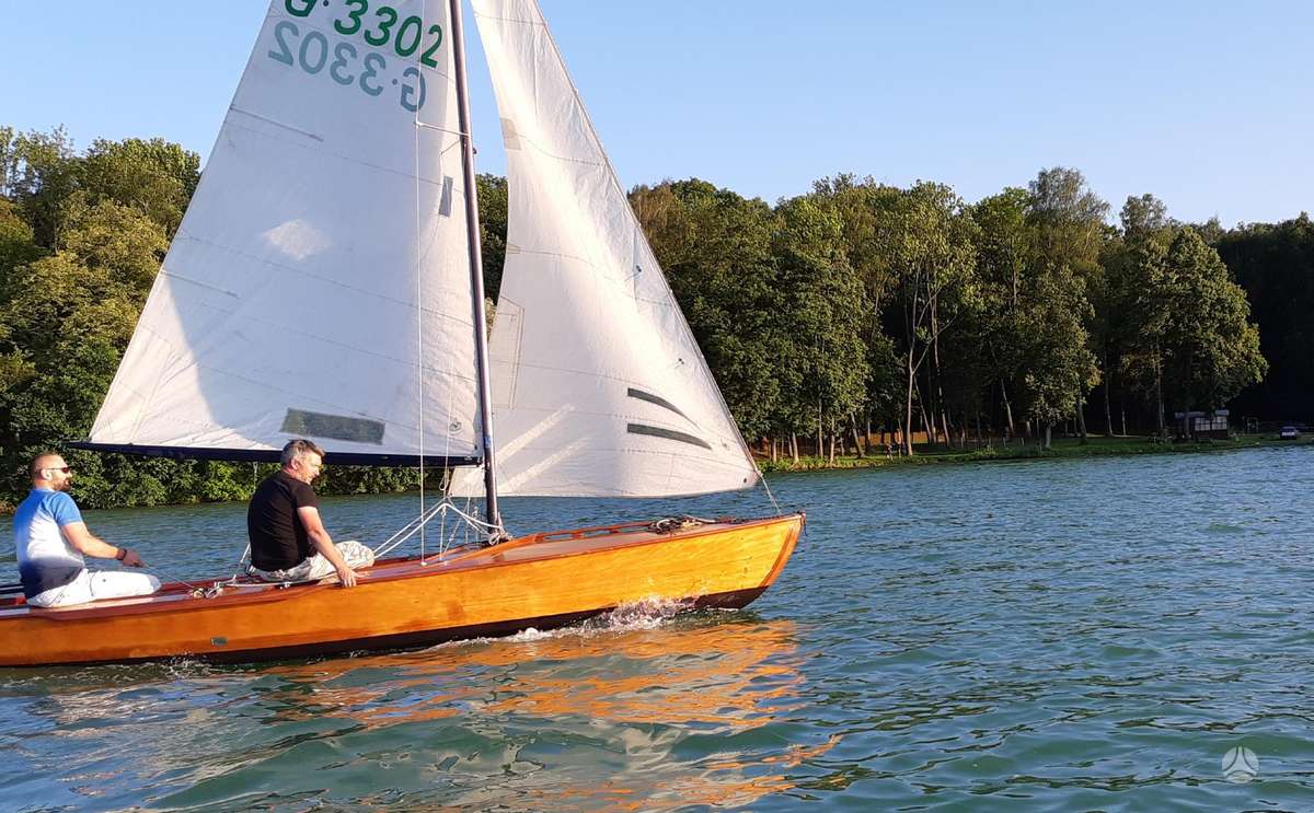 KIELZUGVOGEL KZV3302, dinghies