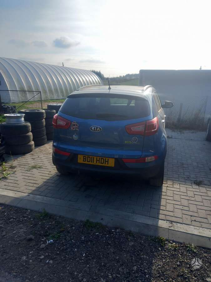 Kia Sportage for parts