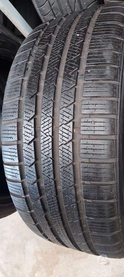 Continental, winter 235/35 R19
