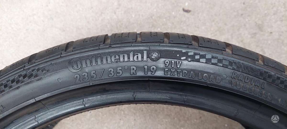 Continental, winter 235/35 R19