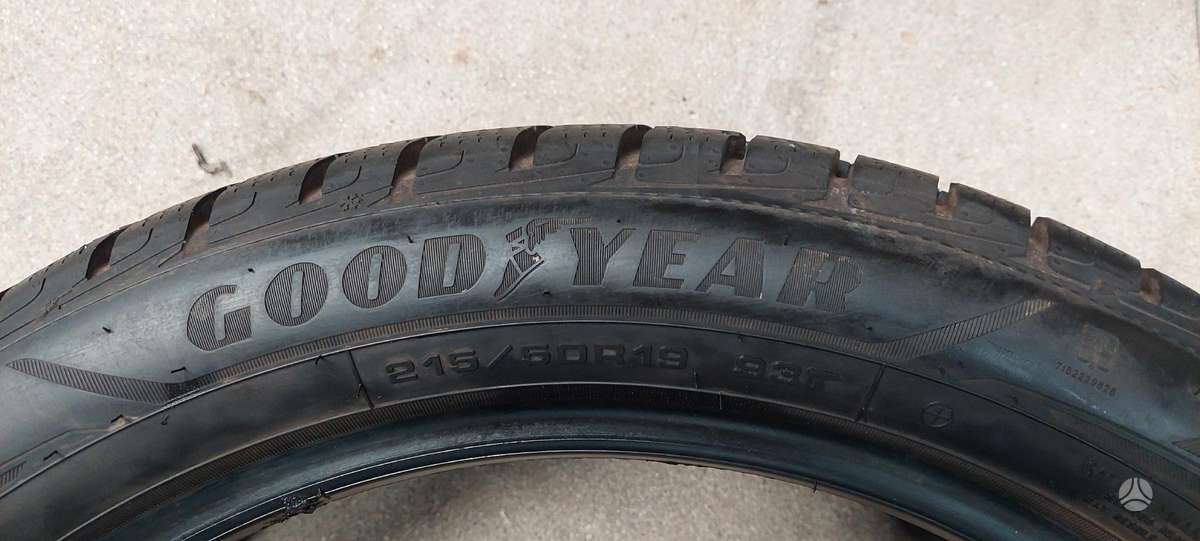 Goodyear, winter 215/50 R19