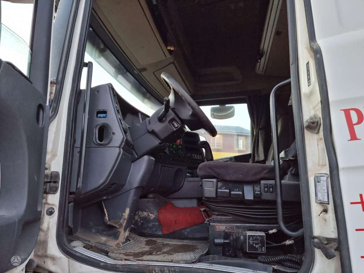 Scania R420, double sleeper